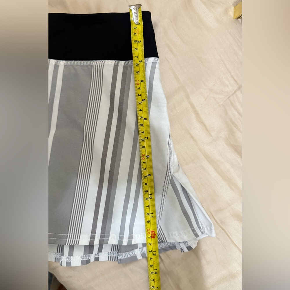 Lululemon Pace Setter Run Skirt Groovy Stripe Size 8 - Picture 10 of 10
